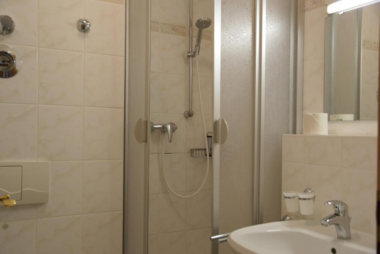 " Residenz Seeblick" Studio 27 Mit Seitlichem Ostseeblick Sellin  Екстериор снимка